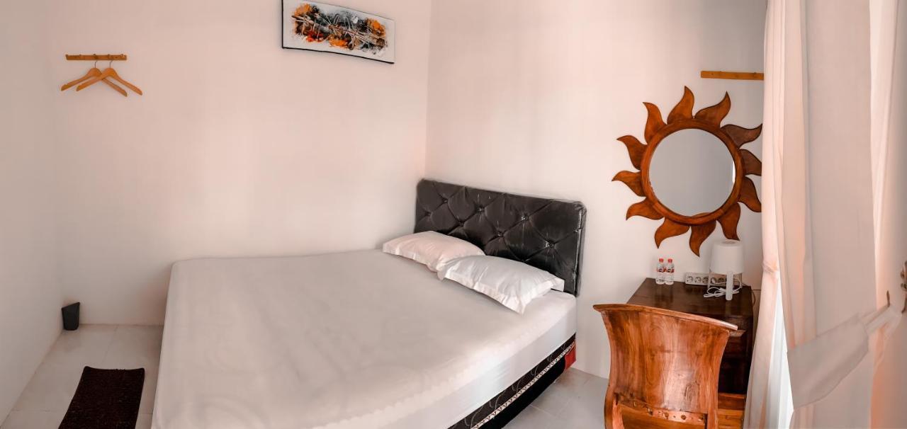 Tropical Paradiso Homestay Banyuwangi  Exterior foto